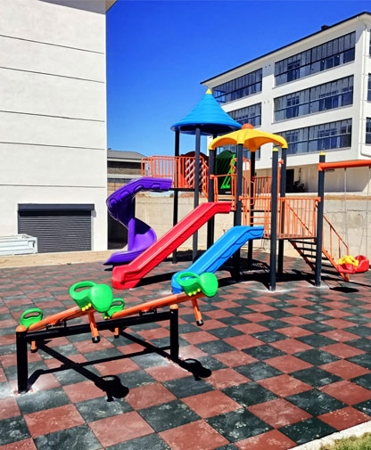 Oyun Grubu & Kauçuk Zemin